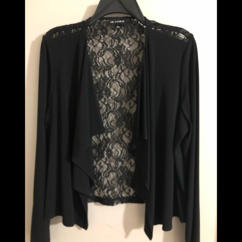 Ladies open front jacket.
